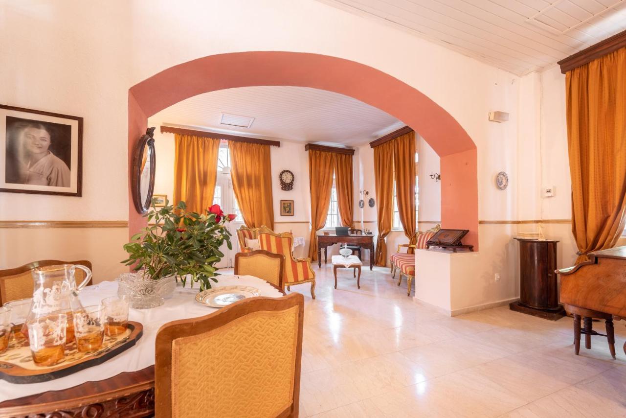 Archontiko Petrettini Boutique